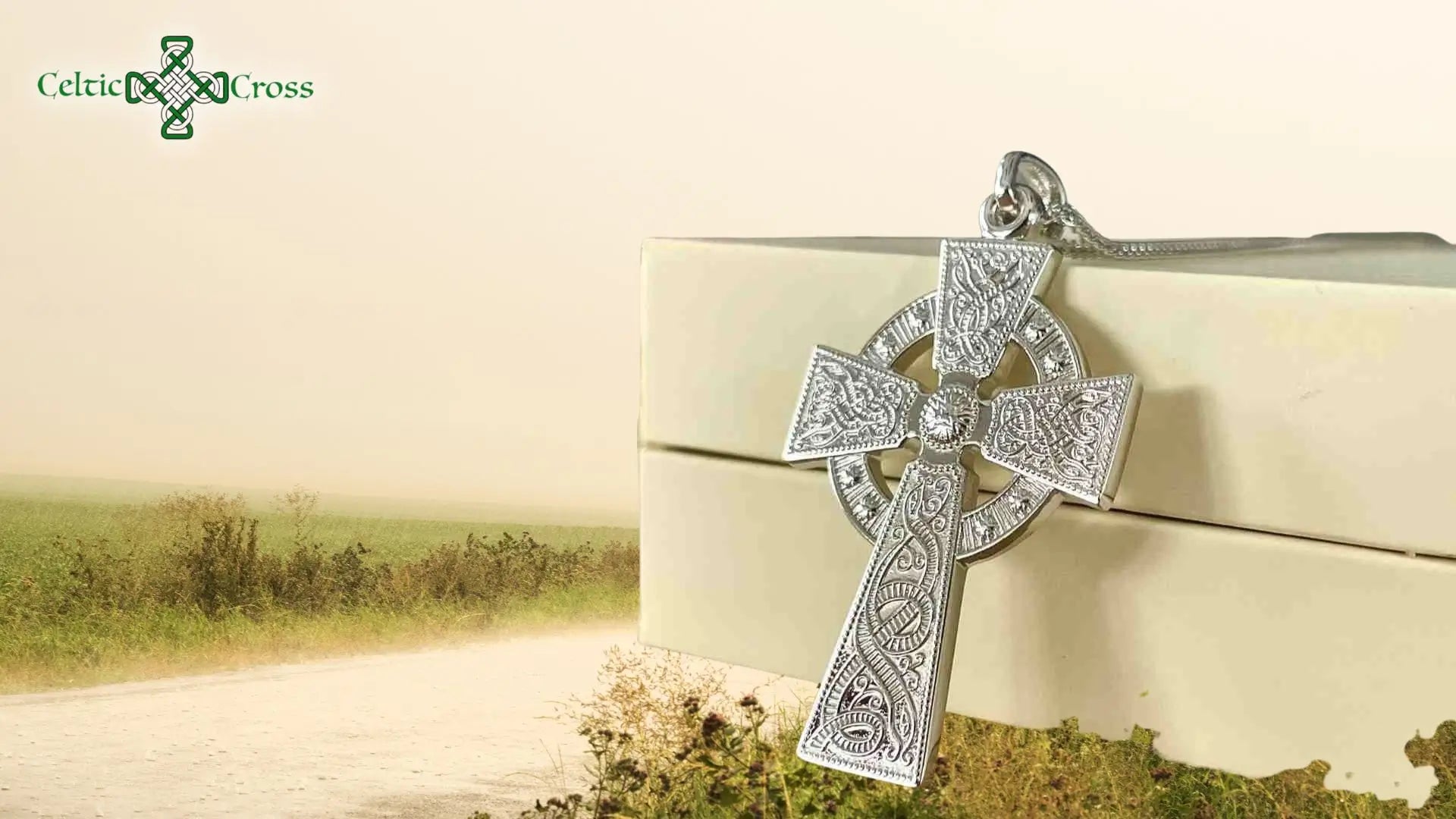 Why Does the Celtic Warrior Cross Necklace Make the Perfect Gift?