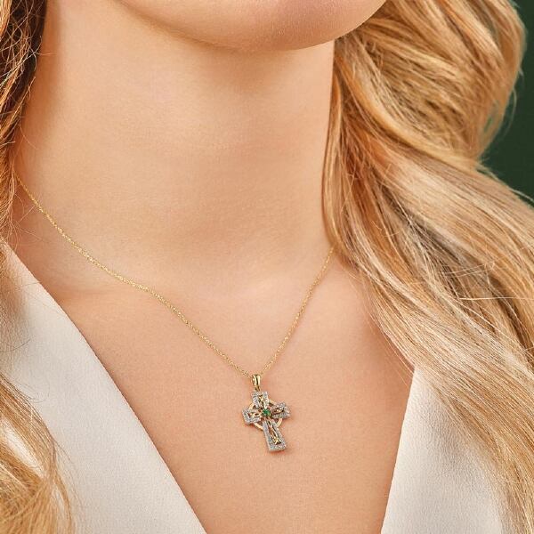 14K GOLD DIAMOND & EMERALD CELTIC CROSS NECKLACE