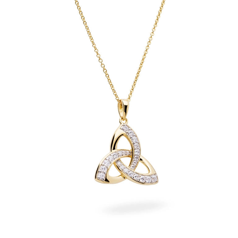 Colgante de nudo de la trinidad de oro vermeil de 14 KT con circonitas cúbicas blancas