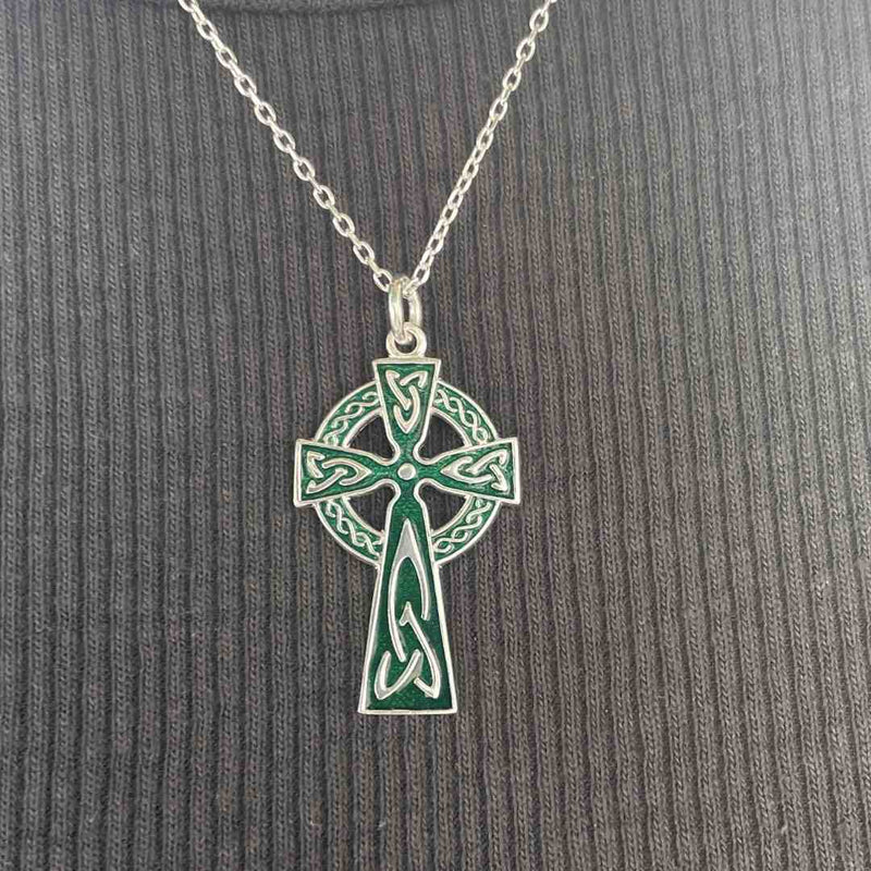 traditional-celtic-cross-necklace