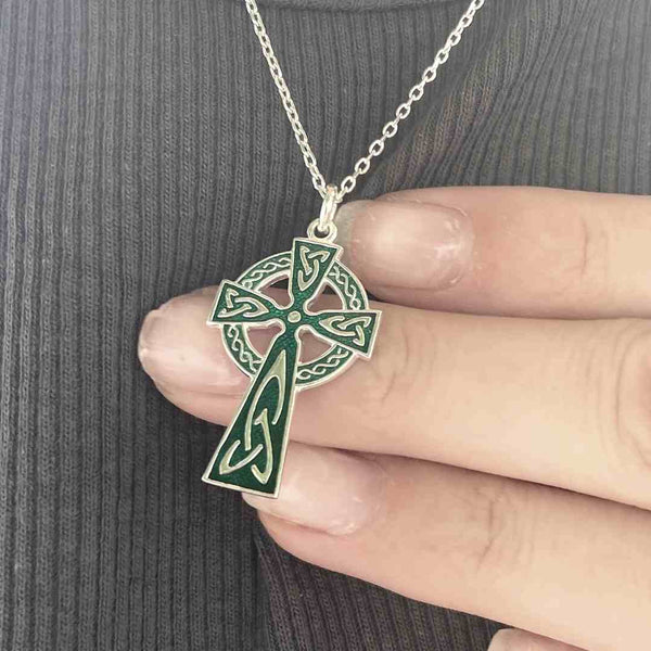traditional-celtic-cross-necklace