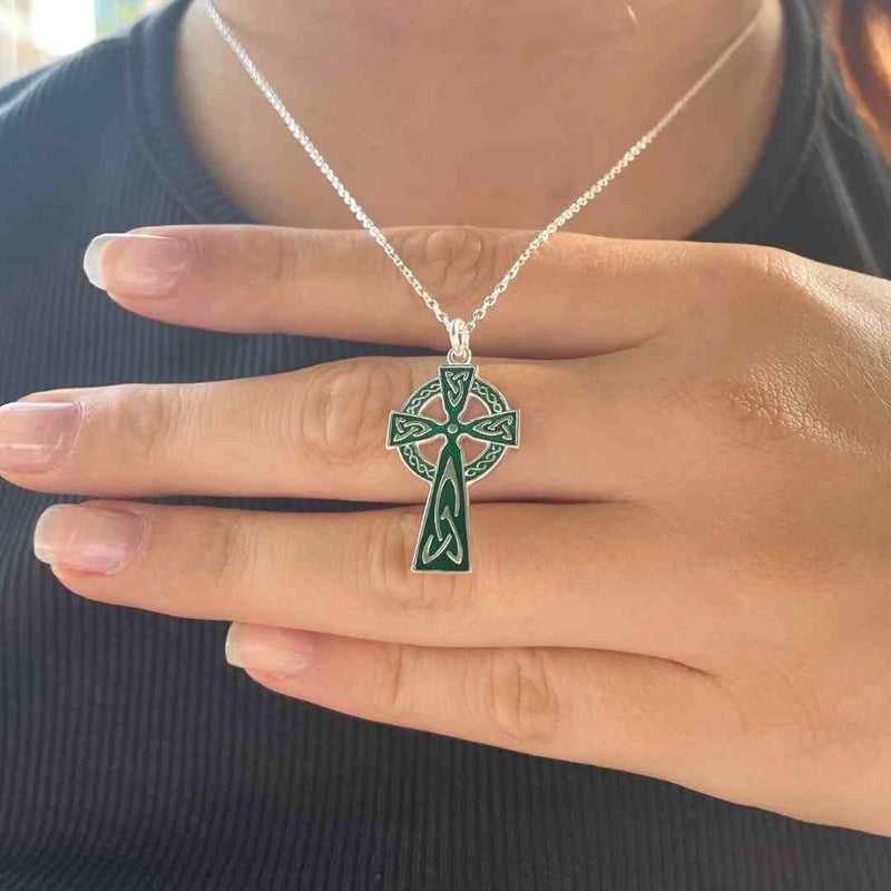 traditional-celtic-cross-necklace