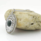 Collar de plata de ley con herencia celta y mármol de Connemara