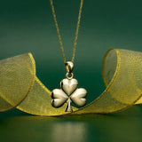 Colgante de Trébol Brillante de Oro de 14K