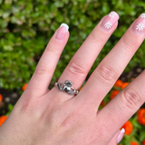 Anillo Claddagh de acero inoxidable