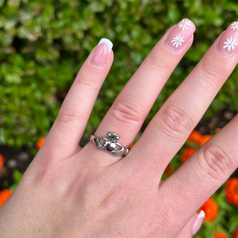 Anillo Claddagh de acero inoxidable