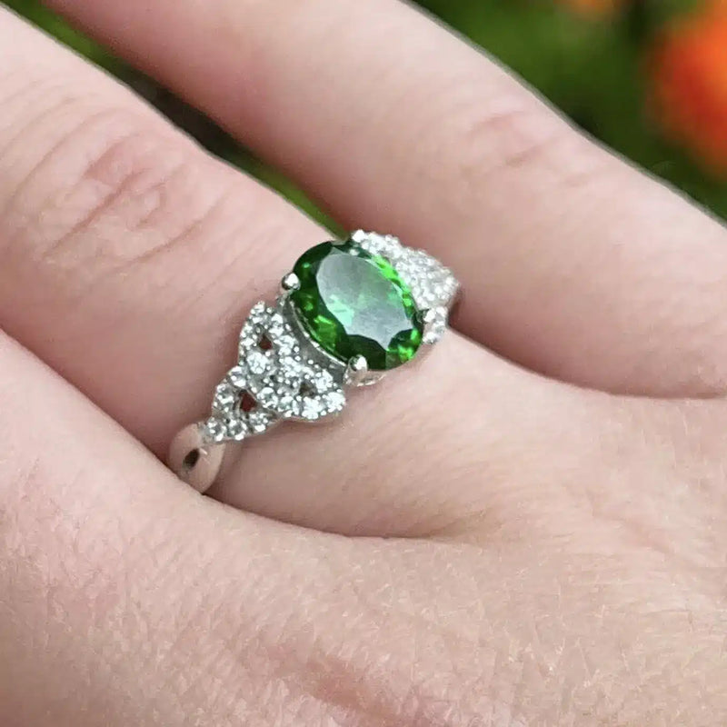 Anillo Celta Esmeralda en Plata