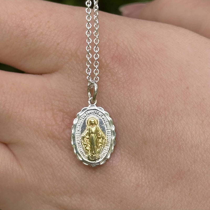 Medalla Milagrosa Ondulada Bañada en Oro