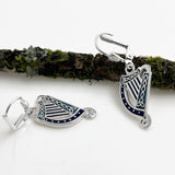 Pendientes de arpa de esmalte azul rodiado