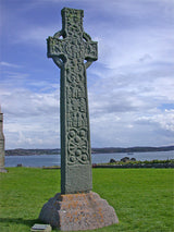 Historic Iona High Cross in Solid Gold - Recreation Collection