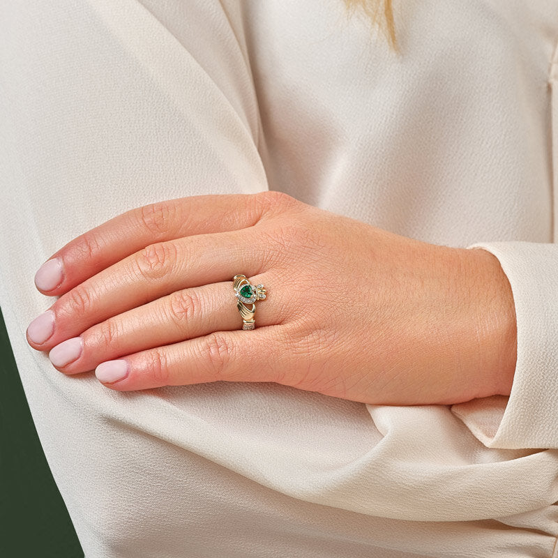 14K Gold Diamond and Emerald Claddagh Ring
