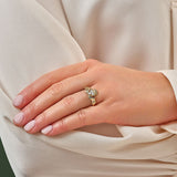 Anillo Claddagh de oro de 14 quilates con diamantes