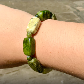 Pulsera de cuentas múltiples de mármol de Connemara