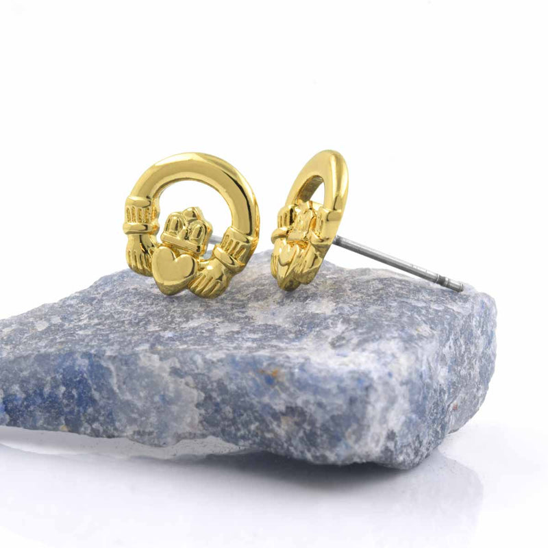 Pendientes Claddagh Bañados en Oro