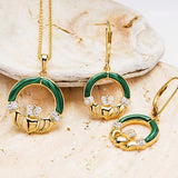Collar Claddagh de malaquita con vermeil de oro