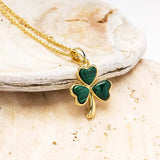 Collar Trébol de Malaquita con Baño de Oro