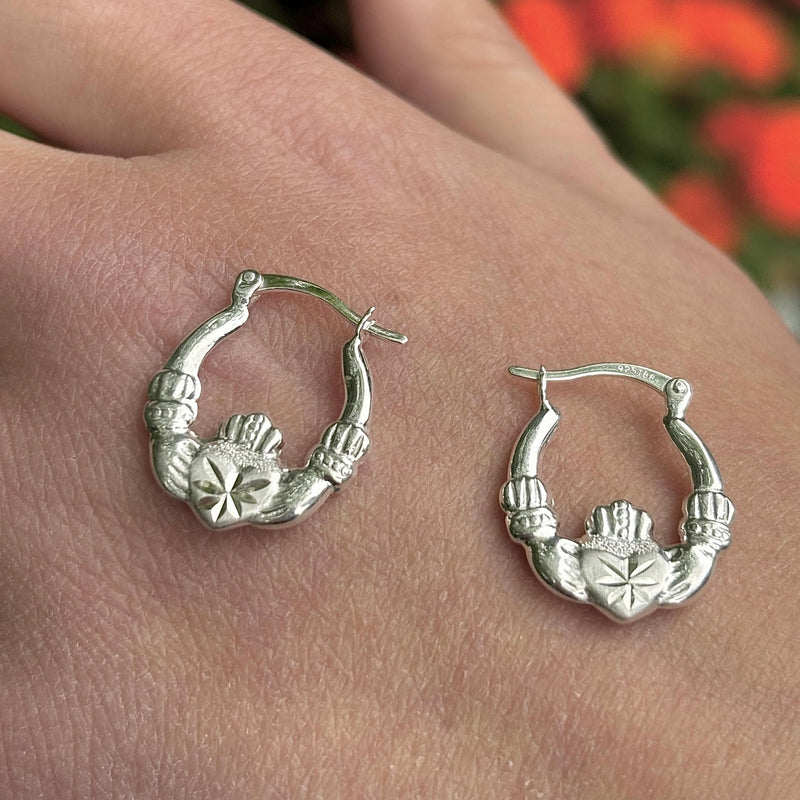 Pendientes Claddagh en plata