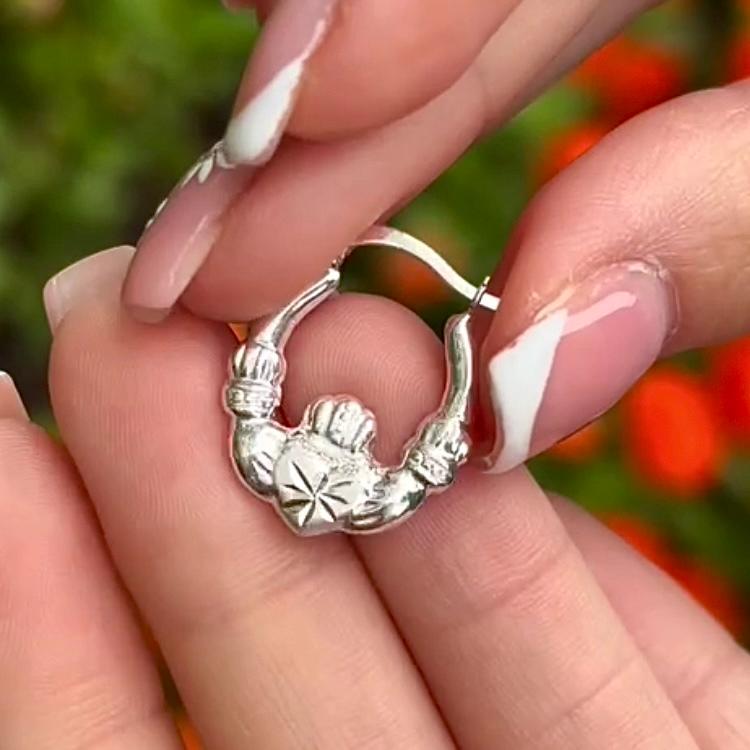 Pendientes Claddagh en plata