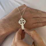 Gran Cruz Alta Tradicional Irlandesa