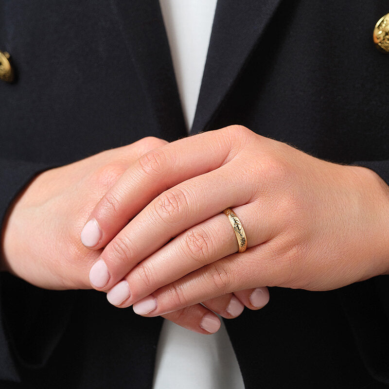 Anillo de boda Claddagh de oro de 14k para mujer