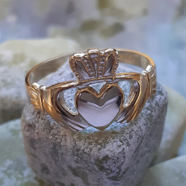 Anillo Claddagh para hombre de 10k