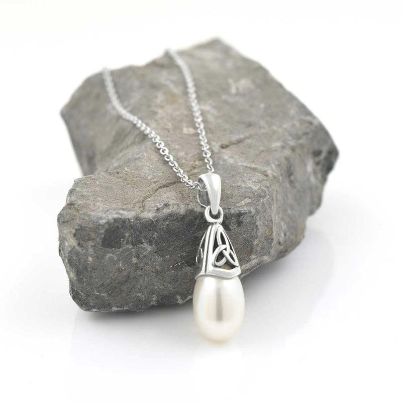 pearl necklace 1
