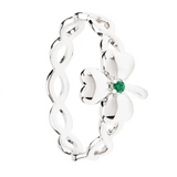 Anillo de trébol de plata de ley con circonita cúbica verde