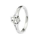 Anillo de trébol de plata de ley