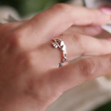 Diseño entrelazado Claddagh de plata